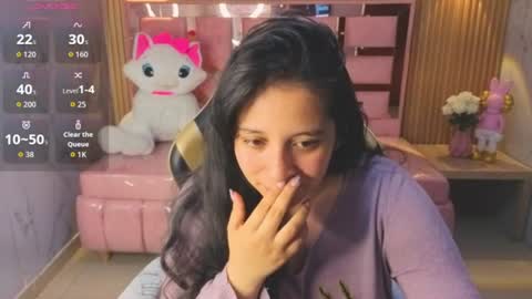 Sara T. online show from June 18, 3:07 am