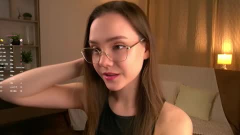 Im Sara  online show from February 19, 6:04 pm