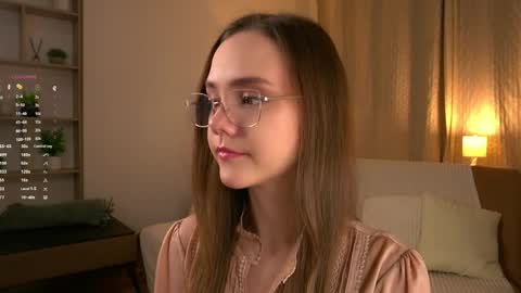 Im Sara  online show from March 27, 6:40 pm