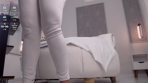 Saraa Gomez online show from March 12, 3:40 pm