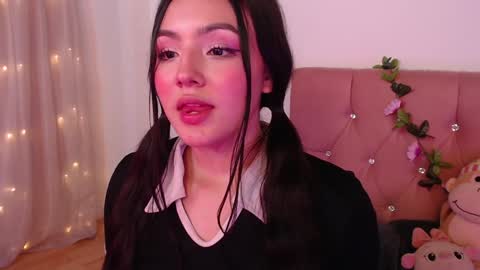          online show from February 5, 8:35 pm