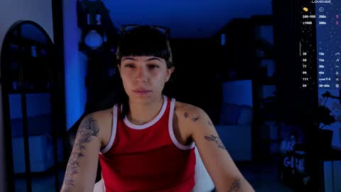 Sara online show from April 11, 2:38 am