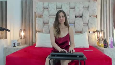 Snapshot of saraandjhony chatting on January 2, 1:51 pm saraANDyoni online show from January 2, 1:51 pm