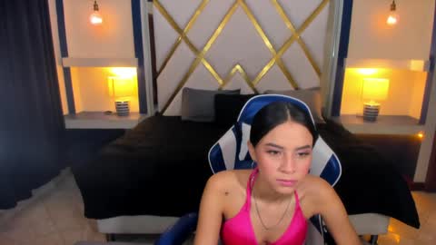 saraclub online show from March 23, 11:42 pm