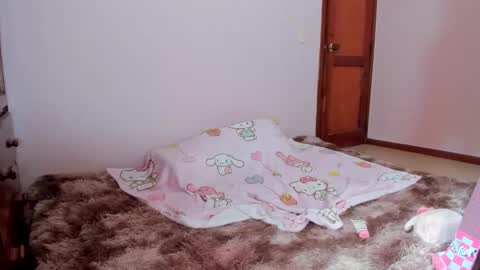 Snapshot of saraconnorxx chatting on November 22, 3:22 pm Sara online show from November 22, 3:22 pm