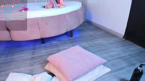 Sara Cooper online show from March 13, 4:08 am