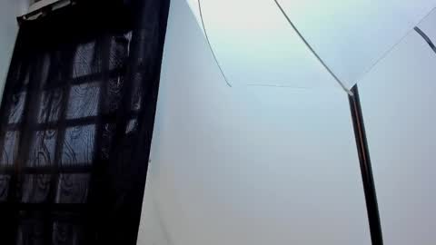 Sara online show from April 11, 7:29 pm