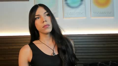 Sara online show from April 16, 7:14 pm