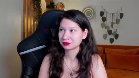 Snapshot of saradenars chatting on November 26, 6:03 am SaraDenars online show from November 26, 6:03 am