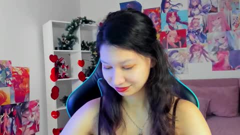 Snapshot of saradenars chatting on December 18, 5:35 am SaraDenars online show from December 18, 5:35 am