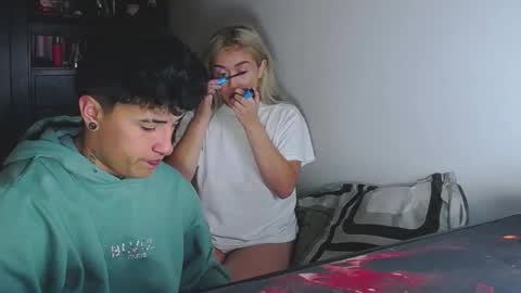 Snapshot of saradiazxxx chatting on February 7, 7:23 am saradiazxxx online show from February 7, 7:23 am