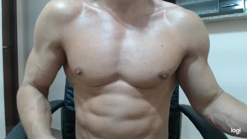 saradorj92 online show from February 13, 6:30 am