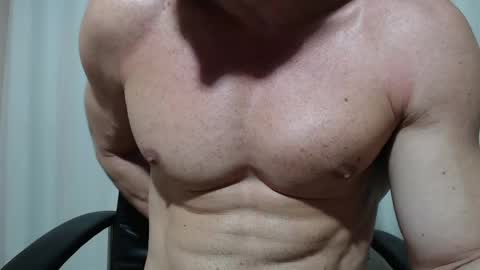 saradorj92 online show from April 9, 1:49 am