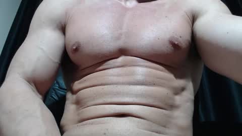 Snapshot of saradorj92 chatting on June 5, 1:56 am saradorj92 online show from June 5, 1:56 am