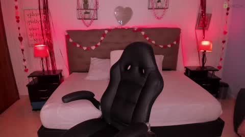 Sara online show from February 14, 7:38 am