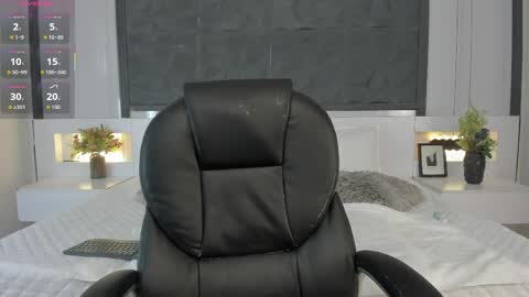  Sara Gomez  online show from March 31, 12:05 pm