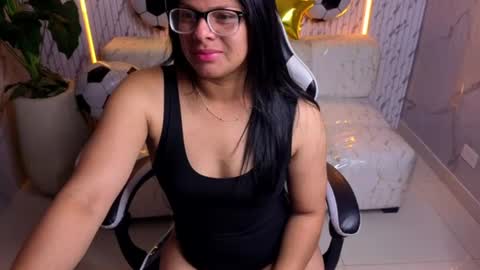 sarah_bay_tx online show from July 1, 7:46 pm