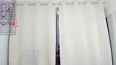 Sara online show from December 5, 3:17 pm