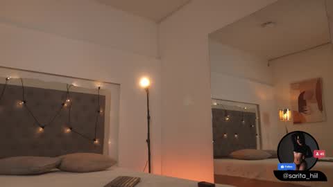 Snapshot of sarah_hiill chatting on September 26, 7:51 pm online show from September 26, 7:51 pm