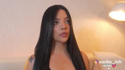 Snapshot of sarah_hiill chatting on November 19, 9:37 pm online show from November 19, 9:37 pm