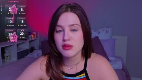 Sarah online show from March 1, 11:07 pm