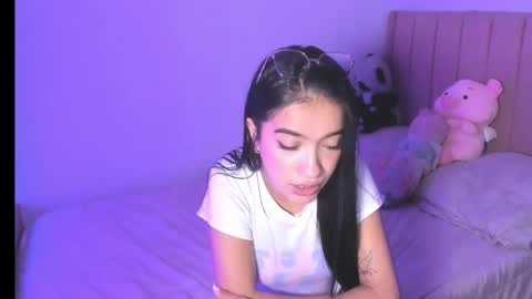 Snapshot of sarah_stone15 chatting on October 8, 12:41 am Sarah online show from October 8, 12:41 am