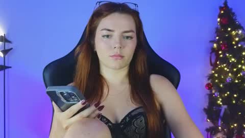 Snapshot of sarah_swtt chatting on January 18, 3:09 am - next broadcast 28 nov 7 pm Col online show from January 18, 3:09 am