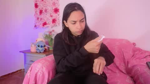 sarahajhoness online show from March 15, 1:39 pm