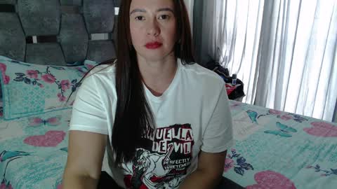 Lia online show from March 31, 6:52 pm