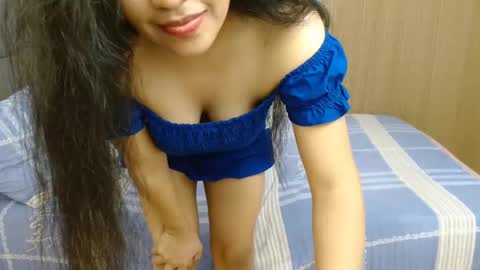 Sarah online show from February 2, 6:58 am