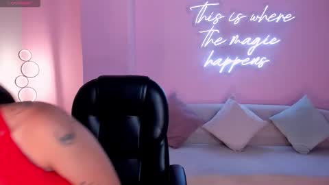 Sarah  independent model online show from March 4, 4:29 am