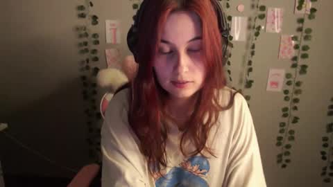 Sara online show from September 16, 2:07 pm