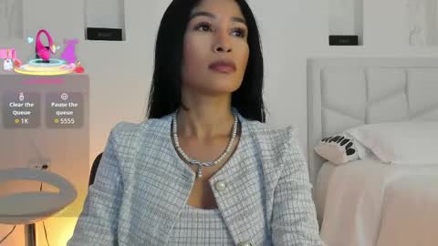 saralife69 online show from June 1, 11:01 am