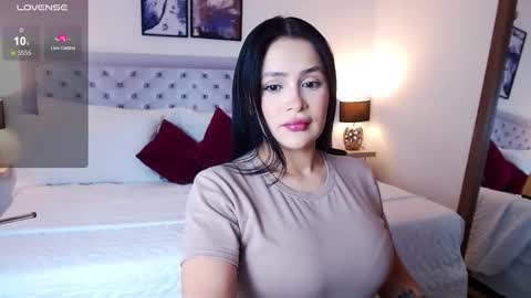   Sara  online show from March 18, 3:59 pm