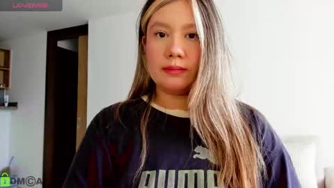 Sara  sarasmithfun by instagram online show from March 11, 9:59 pm