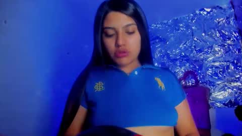 sarastonesx online show from March 2, 10:44 am