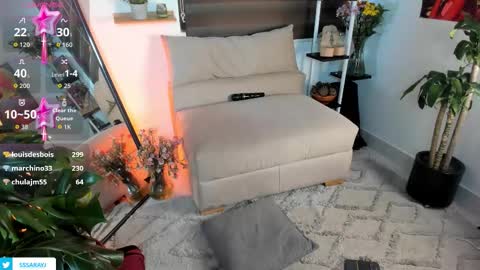 Snapshot of saray_cum chatting on October 24, 10:06 pm saray online show from October 24, 10:06 pm