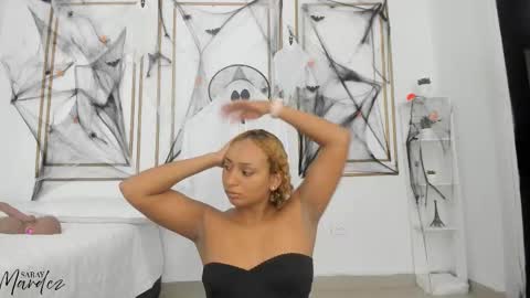 Snapshot of saray_mardez chatting on October 17, 12:08 pm Saray Mardez online show from October 17, 12:08 pm