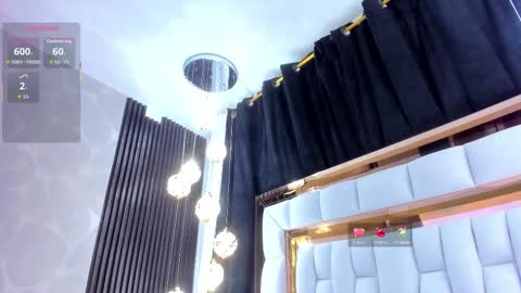 Snapshot of sarayroyse chatting on November 24, 7:24 pm Saray online show from November 24, 7:24 pm