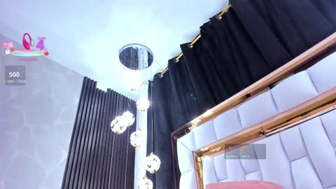 Snapshot of sarayroyse chatting on March 3, 7:42 pm Saray online show from March 3, 7:42 pm