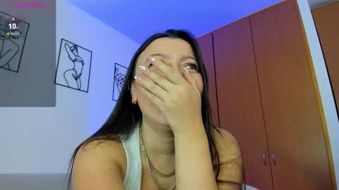 Snapshot of saraysweet_ chatting on February 13, 1:50 am saraysweet_ online show from February 13, 1:50 am