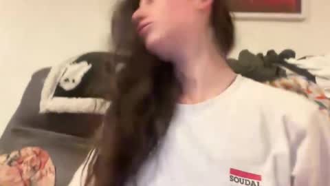 sarbiedoll online show from November 5, 4:18 pm