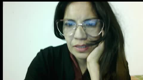 Sarenis online show from October 17, 3:31 am