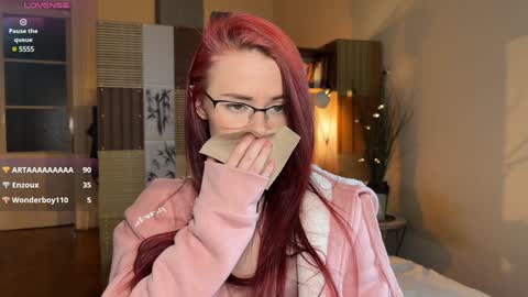 Snapshot of sargonium909 chatting on February 2, 10:49 pm Veronika online show from February 2, 10:49 pm