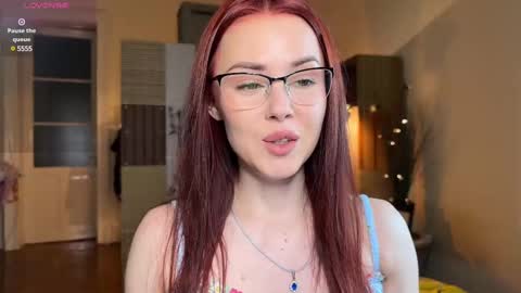 Snapshot of sargonium909 chatting on March 1, 8:31 pm Veronika online show from March 1, 8:31 pm