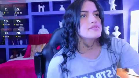 Sari  online show from September 18, 8:44 pm