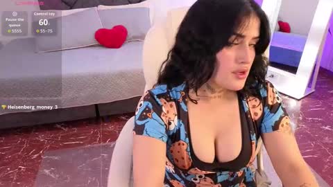 Sari  online show from November 10, 10:31 pm