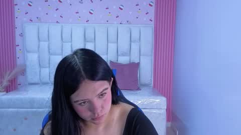 Sara  online show from March 20, 8:25 pm