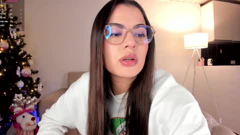 Snapshot of sarita_3 chatting on November 26, 11:17 pm Sarita Lozano online show from November 26, 11:17 pm