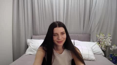 Snapshot of sarra_rich chatting on February 4, 12:11 pm Rich online show from February 4, 12:11 pm